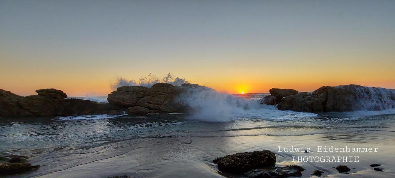 Stefanias Prasoudi Beach Ágios Matthaíos Buitenkant foto